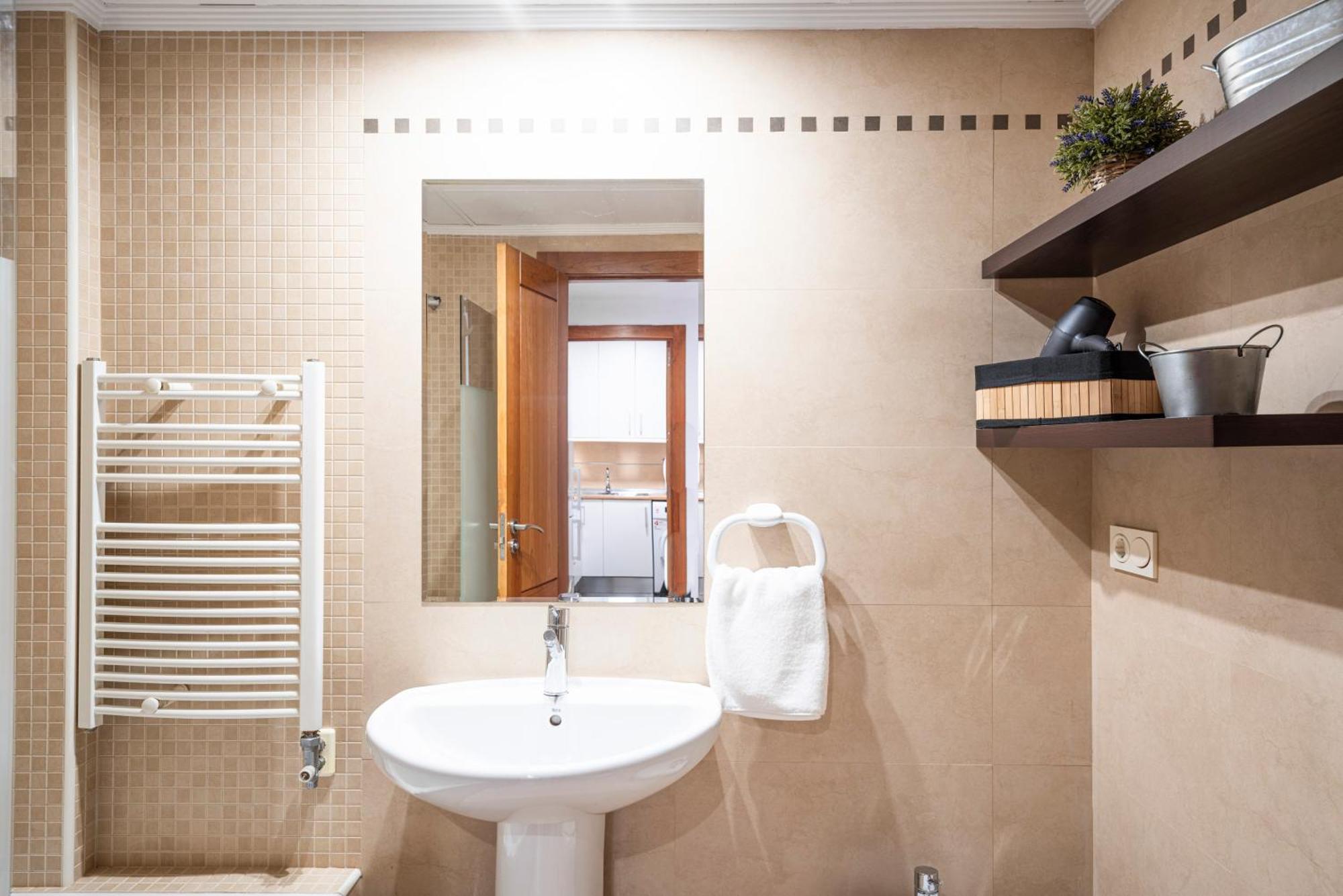 Апартаменти Enjoygranada Emir 3B Y Parking Екстер'єр фото